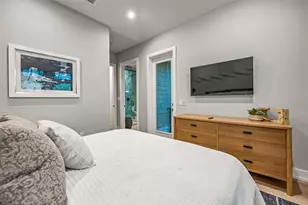 401 77th St, Holmes Beach, FL 34217 - Photo 43