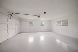 2949 Bougainvillea St, Sarasota, FL 34239 - Photo 25