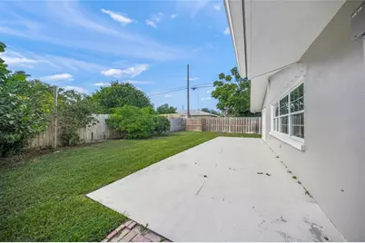 2949 Bougainvillea Street, Sarasota, FL 34239 - Photo 27