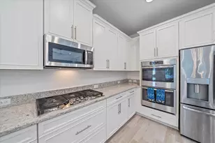 2021 Misty Sunrise Trail, Sarasota, FL 34240 - Photo 13