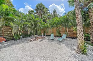 2021 Misty Sunrise Trail, Sarasota, FL 34240 - Photo 37