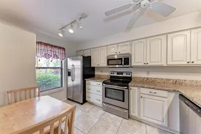 2708 60th Avenue Plaza S, Bradenton, FL 34207 - Photo 7