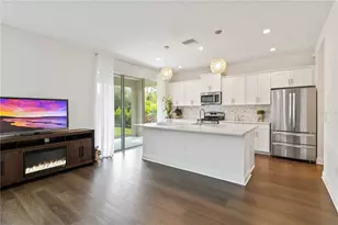 10109 Canaveral Cir, Sarasota, FL 34241 - Photo 15