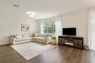 10109 Canaveral Cir, Sarasota, FL 34241 - Photo 5