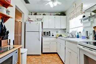 1633 Leisure Dr, Bradenton, FL 34207 - Photo 13