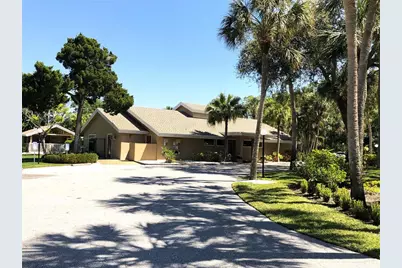 4933 Village Gardens Drive #211, Sarasota, FL 34234 - Photo 19