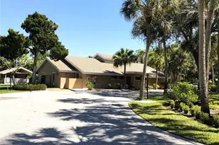 4933 Village Gardens Dr, Sarasota, FL 34234 - Photo 19