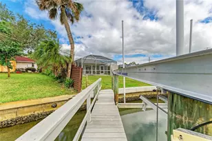 136 Bayview Dr, Nokomis, FL 34275 - Photo 63