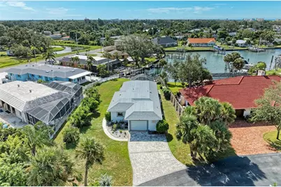 136 Bayview Drive, Nokomis, FL 34275 - Photo 7