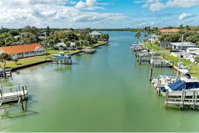 136 Bayview Drive, Nokomis, FL 34275 - Photo 69