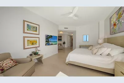 1241 Gulf Of Mexico Drive #803, Longboat Key, FL 34228 - Photo 13