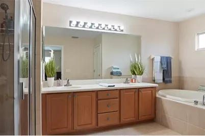 8746 Stone Harbour Loop, Bradenton, FL 34212 - Photo 33