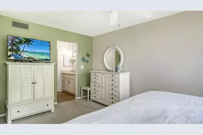 612 Bird Bay Drive S #110, Venice, FL 34285 - Photo 17