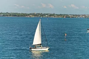 1111 N Gulfstream Ave, Sarasota, FL 34236 - Photo 39