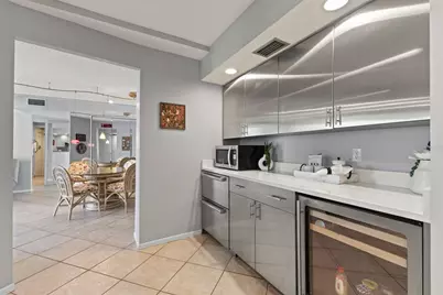 1111 N Gulfstream Avenue #6B, Sarasota, FL 34236 - Photo 23