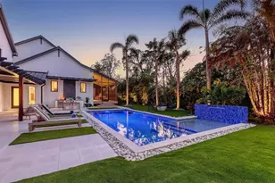 5035 Bay Shore Rd, Sarasota, FL 34234 - Photo 7