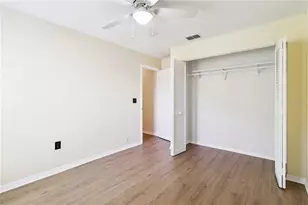 3509 65th Ave Cir E, Sarasota, FL 34243 - Photo 23