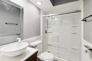 3509 65th Ave Cir E, Sarasota, FL 34243 - Photo 21