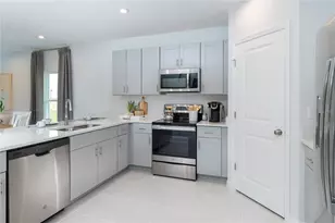 2104 Babbling Brk Blvd, Auburndale, FL 33823 - Photo 7