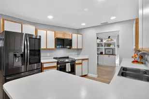 2553 W Scarlet Oak Ct, Sarasota, FL 34232 - Photo 25