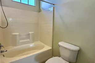 4751 Travini Cir, Sarasota, FL 34235 - Photo 9