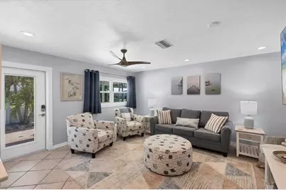 208 82nd Street #B, Holmes Beach, FL 34217 - Photo 9