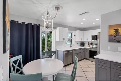 208 82nd Street #B, Holmes Beach, FL 34217 - Photo 21