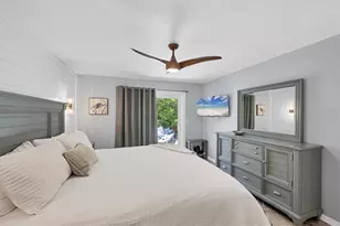 208 82nd St, Holmes Beach, FL 34217 - Photo 23