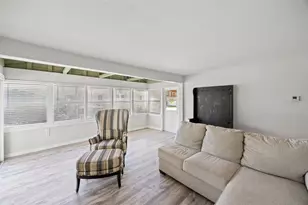 60 Braden Castle Dr, Bradenton, FL 34208 - Photo 5