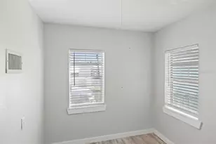 60 Braden Castle Dr, Bradenton, FL 34208 - Photo 13