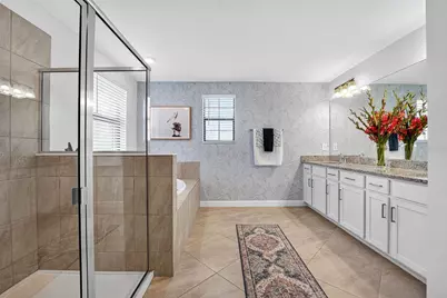 15527 Islandwalk Avenue, Bradenton, FL 34211 - Photo 23