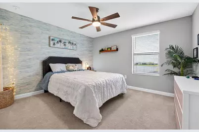 15527 Islandwalk Avenue, Bradenton, FL 34211 - Photo 7