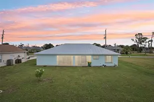 409 Boundary Blvd, Rotonda West, FL 33947 - Photo 23