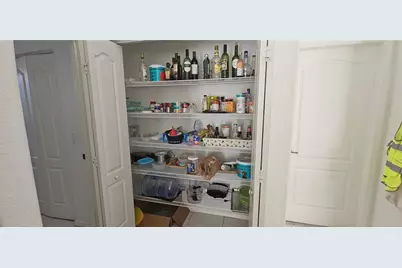 1152 Deardon Drive, Venice, FL 34292 - Photo 9