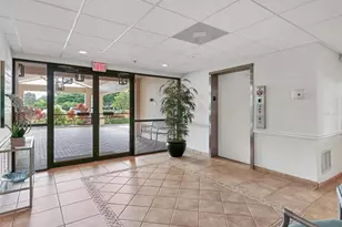 5408 Eagles Point Cir, Sarasota, FL 34231 - Photo 21