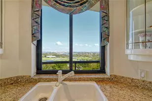 435 L Ambiance Dr, Longboat Key, FL 34228 - Photo 23