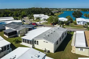 8410 Imperial Cir, Palmetto, FL 34221 - Photo 29