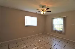 2311 18th Ave E, Palmetto, FL 34221 - Photo 9