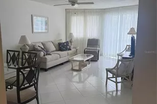 775 John Ringling Blvd, Sarasota, FL 34236 - Photo 9