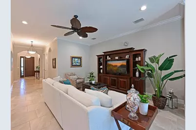 6220 Champions Row Street, Bradenton, FL 34210 - Photo 7