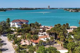 25 Lands End Ln, Sarasota, FL 34242 - Photo 1