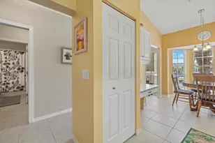 308 Lynbrook Cir, Venice, FL 34292 - Photo 9