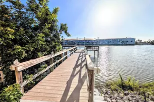 4137 Lake Bayshore Dr, Bradenton, FL 34205 - Photo 23