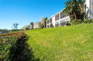 8706 54th Ave W, Bradenton, FL 34210 - Photo 25