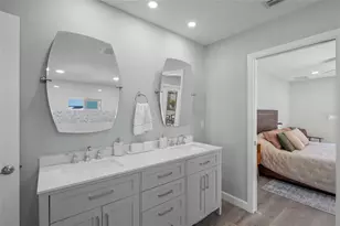 744 Guild Dr, Venice, FL 34285 - Photo 19