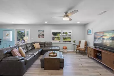 744 Guild Drive, Venice, FL 34285 - Photo 7