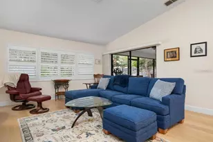 2635 Moss Oak Dr, Sarasota, FL 34231 - Photo 9