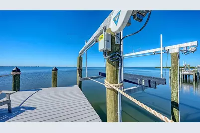 7418 Westmoreland Drive, Sarasota, FL 34243 - Photo 47