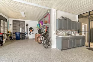 7418 Westmoreland Dr, Sarasota, FL 34243 - Photo 41