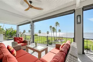 7418 Westmoreland Dr, Sarasota, FL 34243 - Photo 1